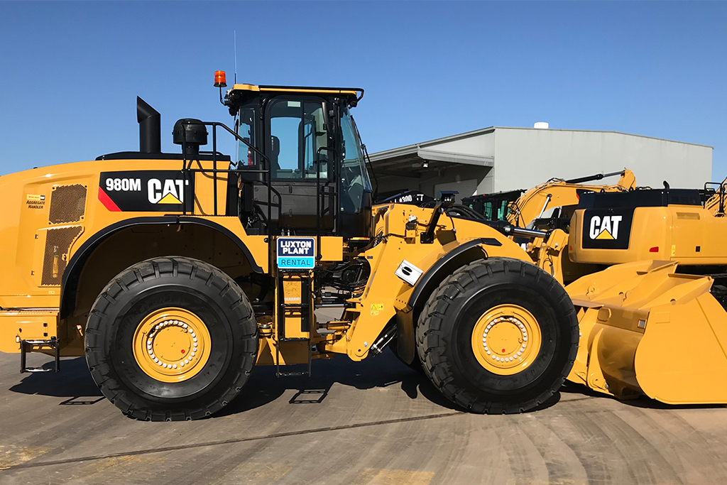 cat-980m-aggregate-handler-luxton-plant-earthmoving-rental